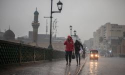 دخول السحب الرعدية الممطرة بغزارة إلى العراق.. وتحذير جدي للمسافرين